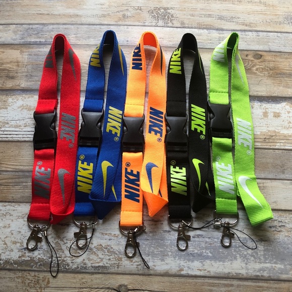 nike keychain necklace